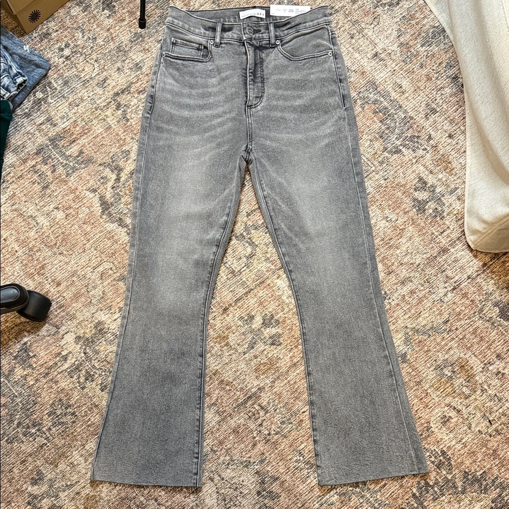 NWT LOFT High Waist Kick Crop size 2